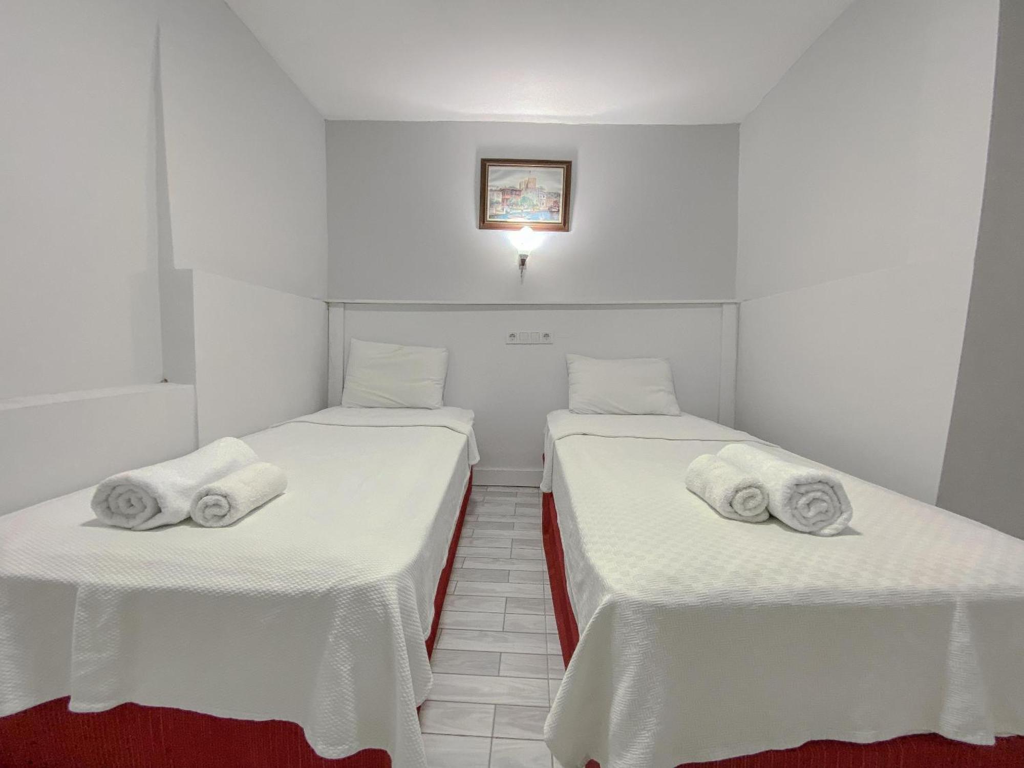 Izan Bakis Hotel apartamentowy